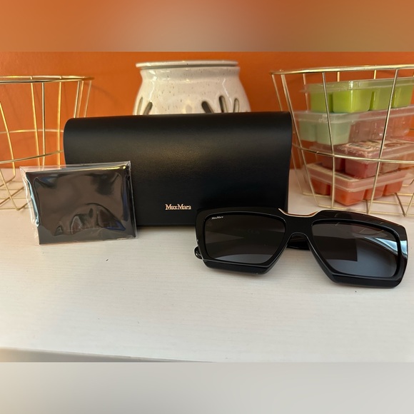 MAX MIRA Spark-7 Rectangular Sunglasses(NWOT) - Picture 11 of 12